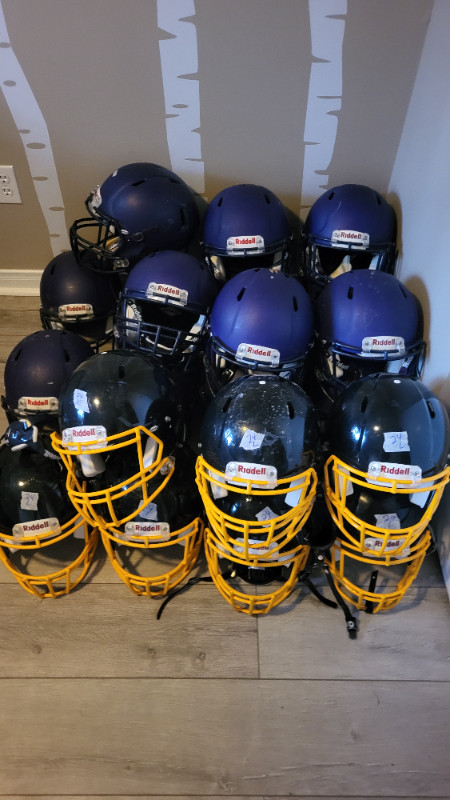 Football Helmets, Shoulder Pads, and Pants in Football in Kingston - Image 2