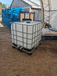 3 - 1000L totes for water, rainwater or liquid storage 