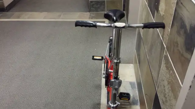 DAHON VELO PLIABLE ORIGINALE in Cruiser, Commuter & Hybrid in City of Montréal - Image 8