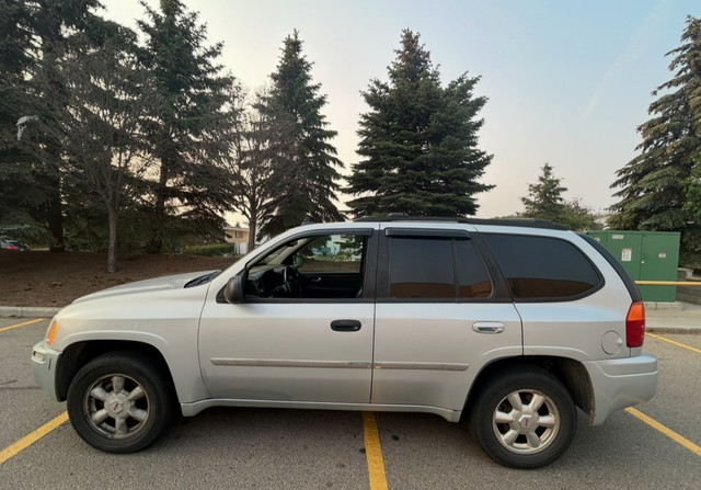 2007 GMC ENVOY in Cars & Trucks in Edmonton
