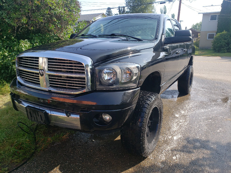 2007 ram 1500 5.7 | Cars & Trucks | Prince George | Kijiji