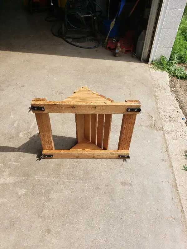 Cedar Shake/Shingle Roof Seats/Chairs For Sale in Roofing in Medicine Hat - Image 5
