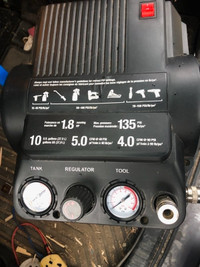 Compresseur Mastercraft 135 psi   neuf  (a réparer)