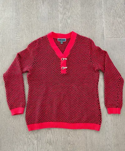 Cozy Ladies Sweater, Red/Black, size large (Brampton), View more
