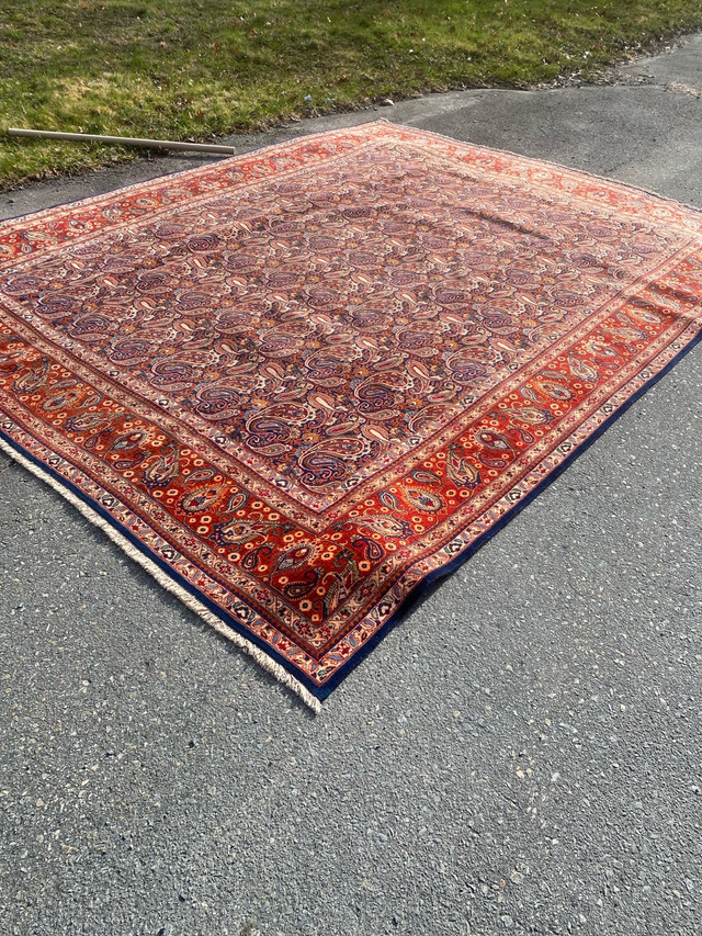 Persian rug 12-7” x 9-9” in Rugs, Carpets & Runners in Bedford