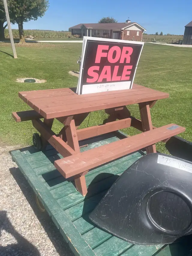picnic table in Patio & Garden Furniture in Chatham-Kent - Image 2