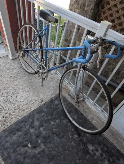 Vintage Bianchi Mixte Road Bike – As-Is / Project (, View more
