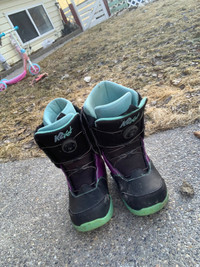 K2 Kat snowboarding boots