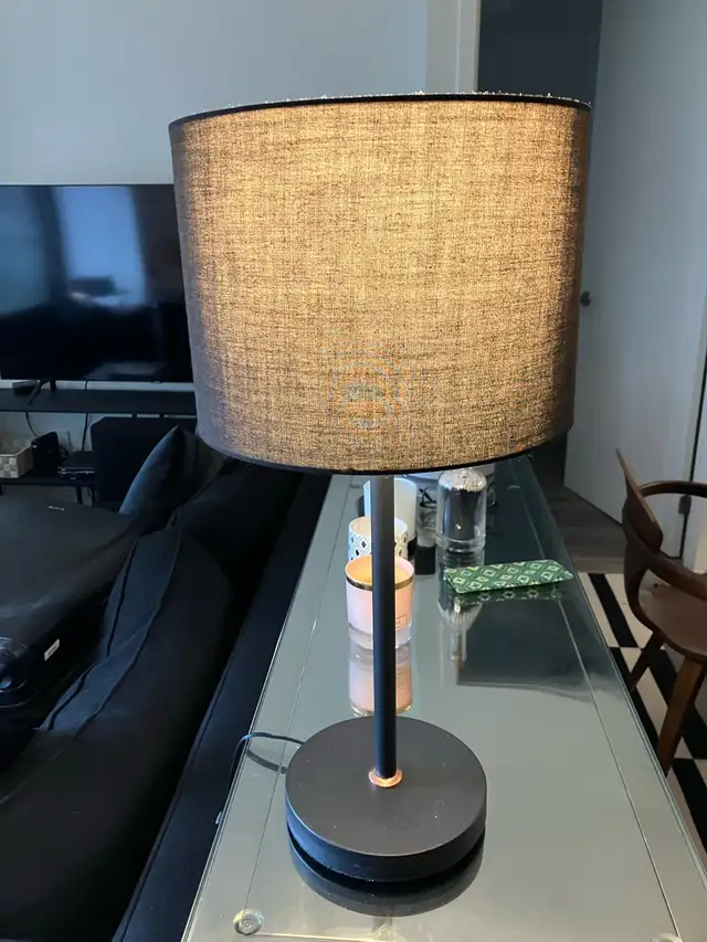 Table lamps in Indoor Lighting & Fans in City of Toronto - Image 5