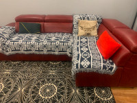 Canapé d’angle , sectionnel en similicuir avec lit