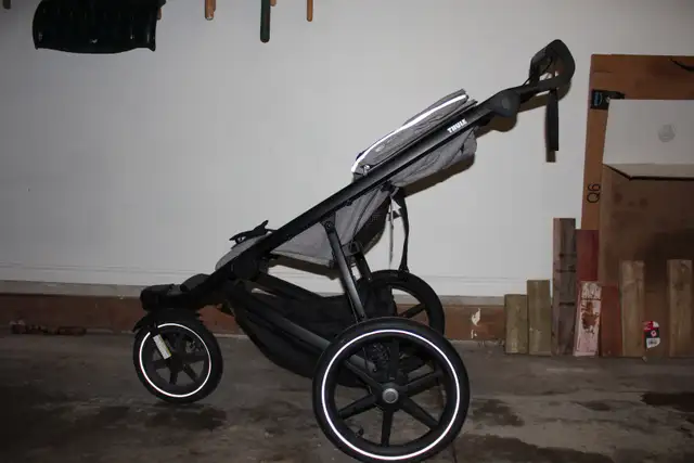 Thule Urban Glide Stroller414906661879818240