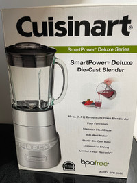 Cuisinart smartpower deluxe die cast blender. Brand new!