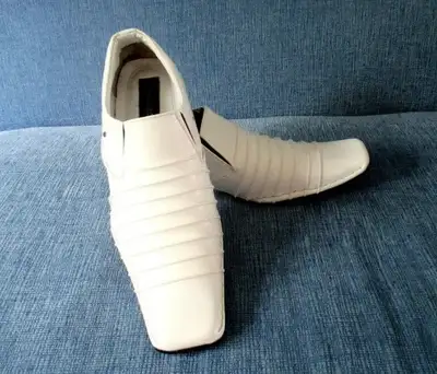 GIORGIO BRUTINI +DRESS BOOTS +9 US/ EUR 42 +WHITE LEATHER +NEW+, View more