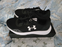 UA Charged Pursuit 3 size 6 New