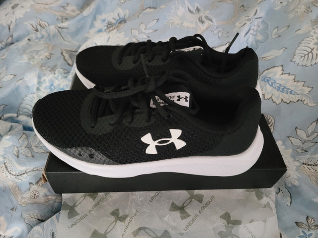 UA Charged Pursuit 3 size 6 New in Women's - Shoes in Kitchener / Waterloo