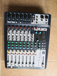 soundcraft signature 10 sound mixer