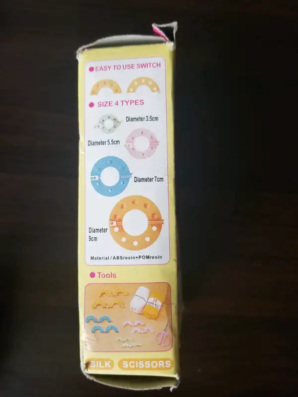 BRAND NEW! Pom pom maker.62863286004353124
