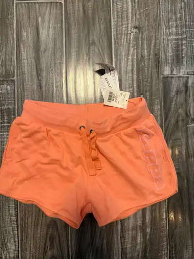 Women’s Medium Shorts Brand New, View more