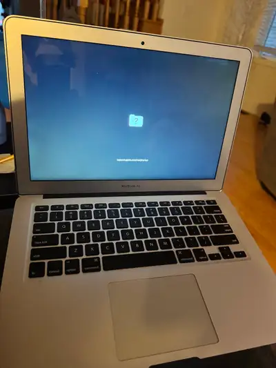 Mac book Air, View more