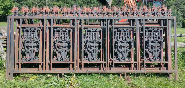 Fence Panels in Decks & Fences in Owen Sound