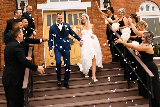 Professional Wedding Photographer - St. Albert in Wedding in St. Albert - Image 4