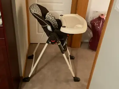 Child High Chair Graco brand, View more