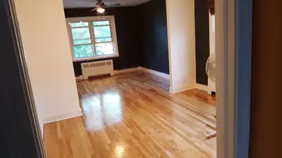 Joli 6 1/2, étage complet de duplex