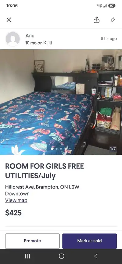 SHARING ROOM FOR GIRLS/ FREE UTILITIES UPPER FLOOR FULLY FURNISHED LOCATION QUEEN AND KENNEDY BRAMPT...