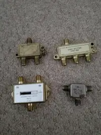 Cable splitters and switch