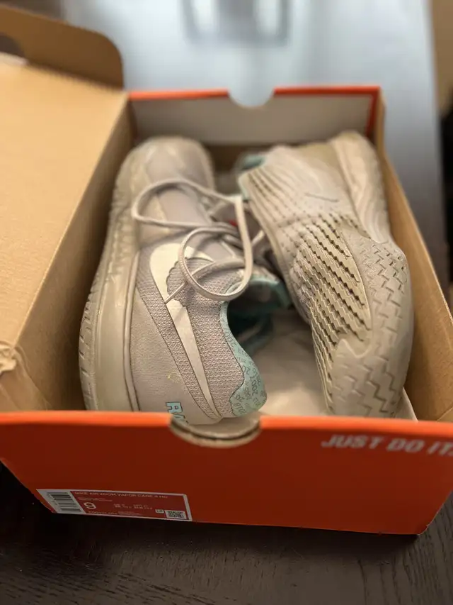 Nike Zoom Vapor Cage 4 HC - Size 9 in Men's Shoes in Richmond - Image 2