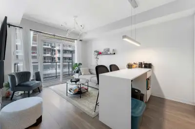 Fully Furnished 1BR Condo | Harbourfront | Inclusive Work SetUp