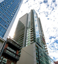 M5V 375 King St W,  Toronto 1bdr Penthouse w/ Lake View for rent