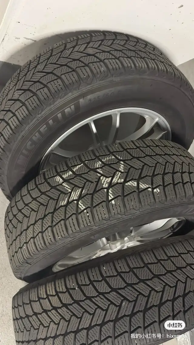 Michelin X-Ice Snow 225/60R17 Winter Tires with Alloy Rims in Tires & Rims in Ottawa - Image 5