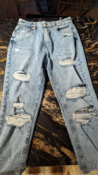 Women's mom ripped jeans (size 3) - $10