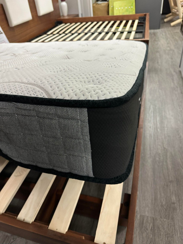 NEW IN BOX 10" Bamboo Pocket Coil Mattress in all 4 Sizes in Beds & Mattresses in Kamloops - Image 2