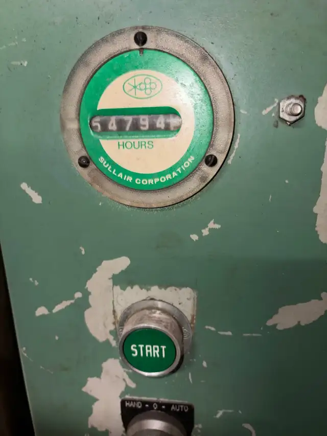 Compresseur Sullair 10-25 25HP compressor in Other in Drummondville - Image 4