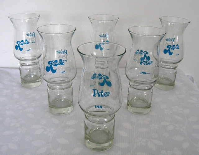 VERRE VINTAGE PETER PAN INN / KAPOK TREE  PROMO GLASSES  c.1976 dans Art et objets de collection  à Ouest de l’Île