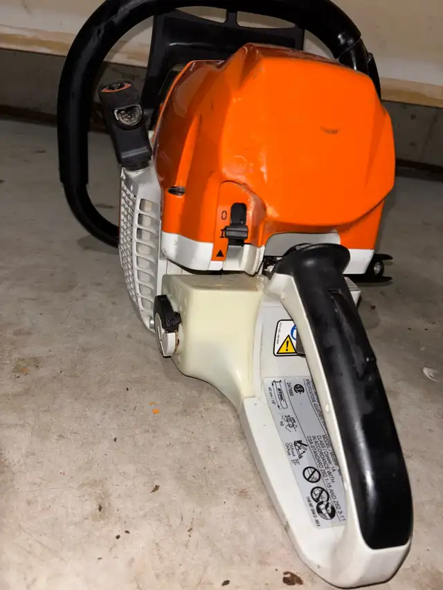 Stihl MS400 professional chainsaw for sale63793631608195124