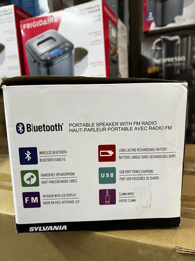 PORTABLE BLUETOOTH SPEAKERS FOR SALE!!63672034448387122