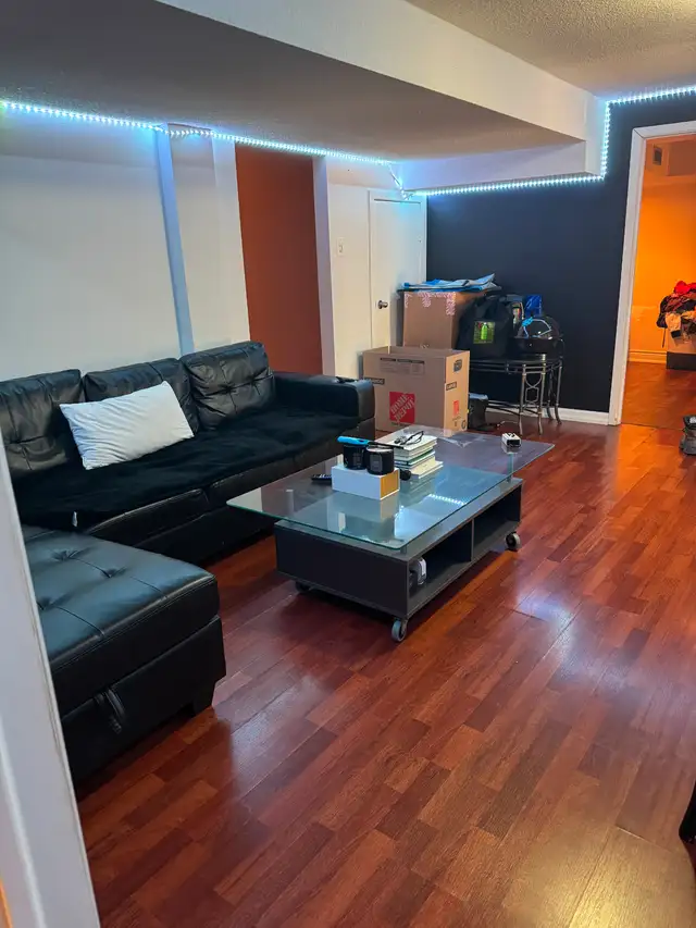 LEGAL Walk Out Basement In West Shore, Pickering! 2 BR/1 Bath! in Long Term Rentals in Oshawa / Durham Region - Image 6