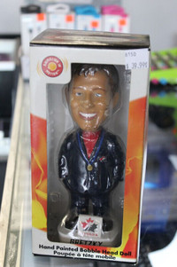Gretzky Hand Painted Bobble Head Doll (#8150)