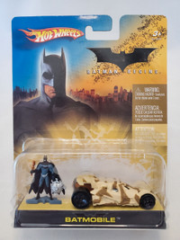 1:64 Diecast Hot Wheels Batman Begins Camo Tumbler w/ Figure