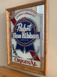 Vintage Pabst Blue Ribbon Beer clock excellent condition
