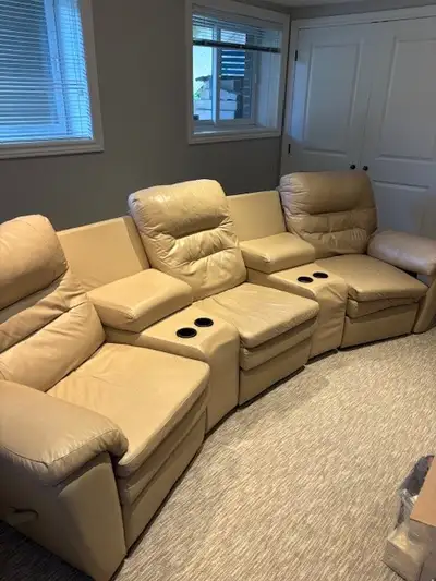 Home Theatre Reclining Sectional/Ensemble de cinéma maison modul, View more