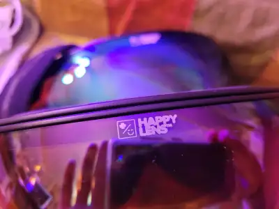Spy dome flagship skiing and snowboarding goggles Featuring happy lenses that block harmful UV and a...