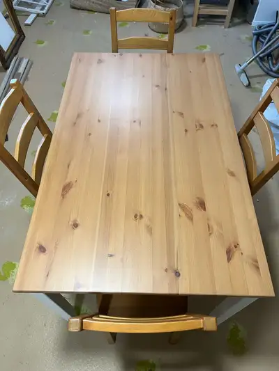 table + 4 chaises, View more