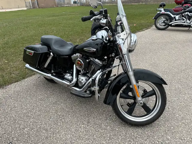 2012 Harley Davidson Dyna Switchback in Street, Cruisers & Choppers in Winnipeg - Image 3