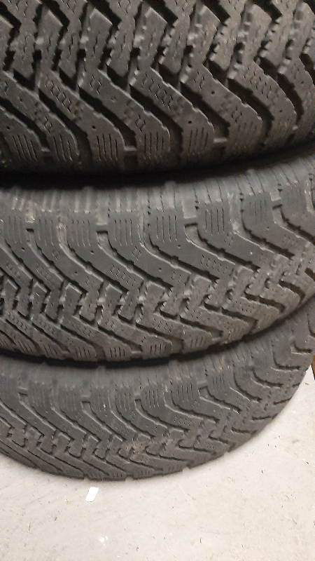Winter tires 215 65 R17 - Goodyear in Tires & Rims in City of Toronto - Image 3