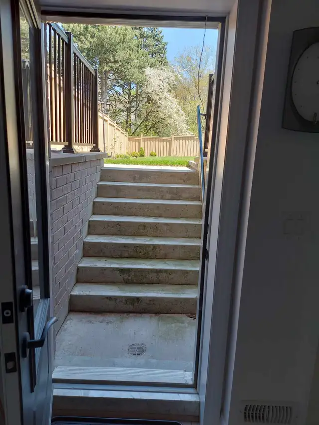 RENT 1 Bedroom, fully furnished 1300 sft. Basement $1,700