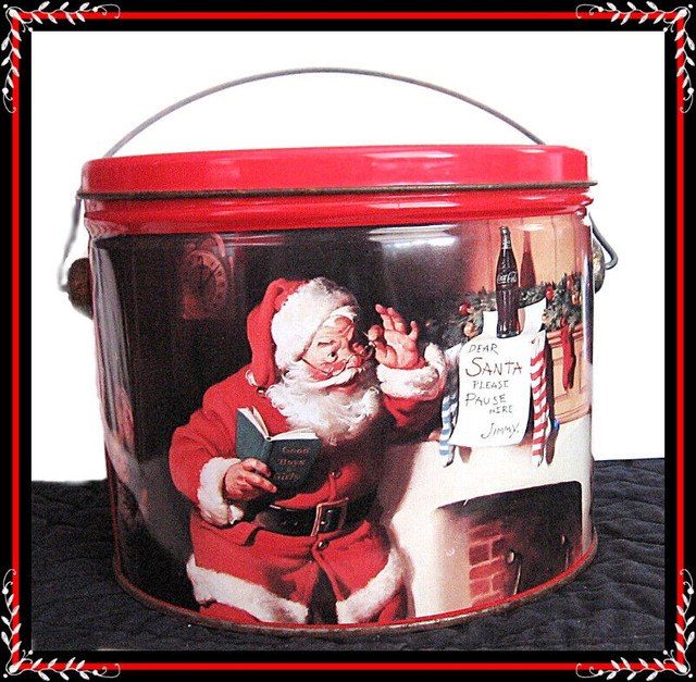 COCA COLA SANTA CLAUS TIN CONTAINER in Arts & Collectibles in Oshawa / Durham Region